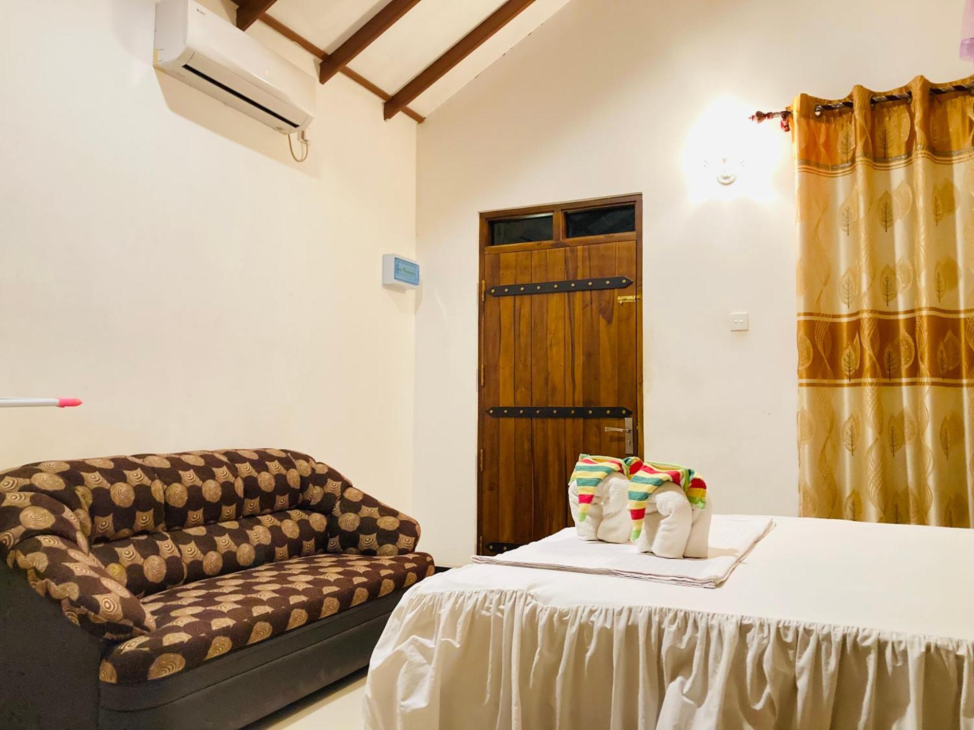 Suncity Privacy Cottages Удавалаве Екстериор снимка