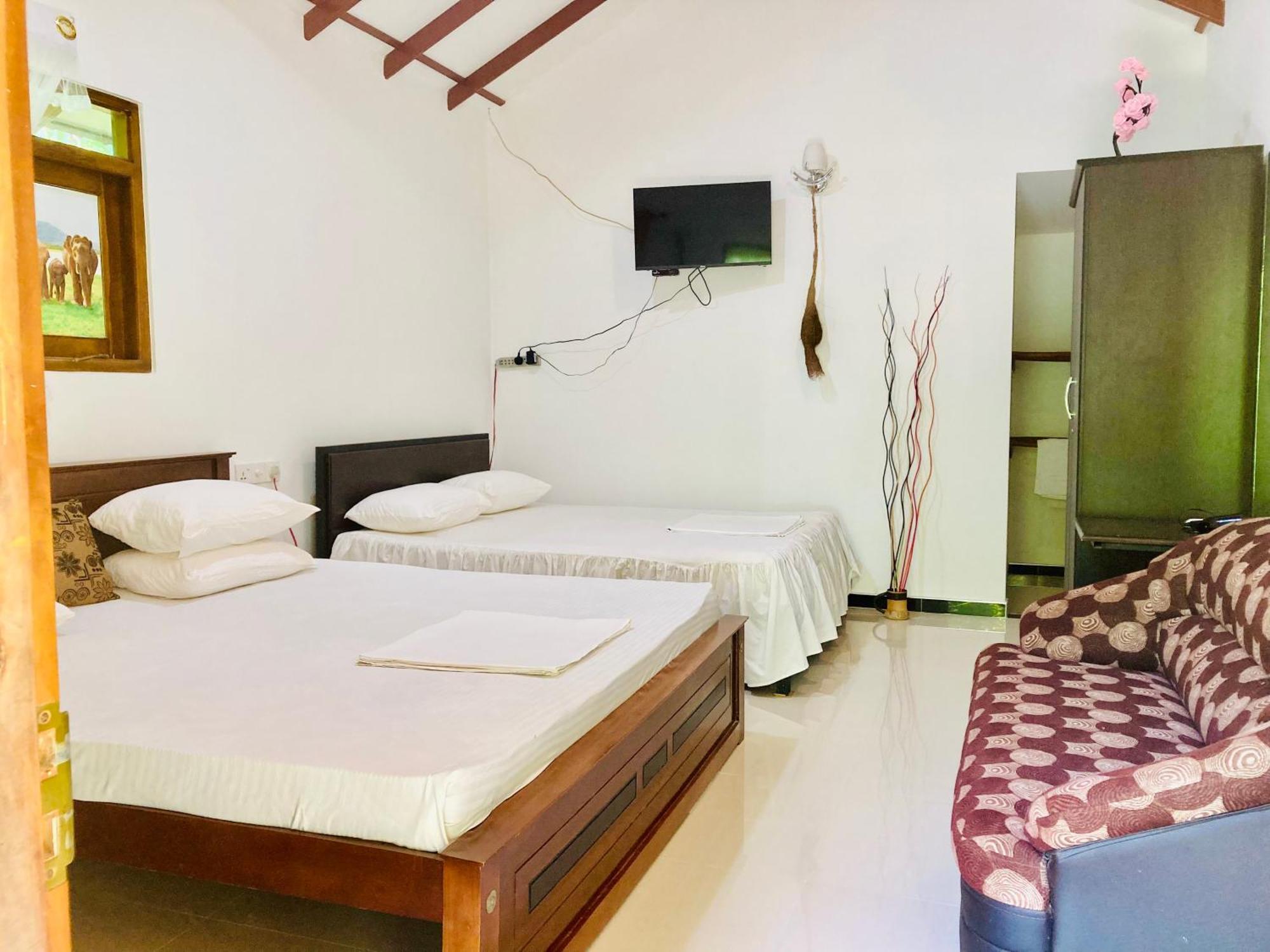 Suncity Privacy Cottages Удавалаве Екстериор снимка