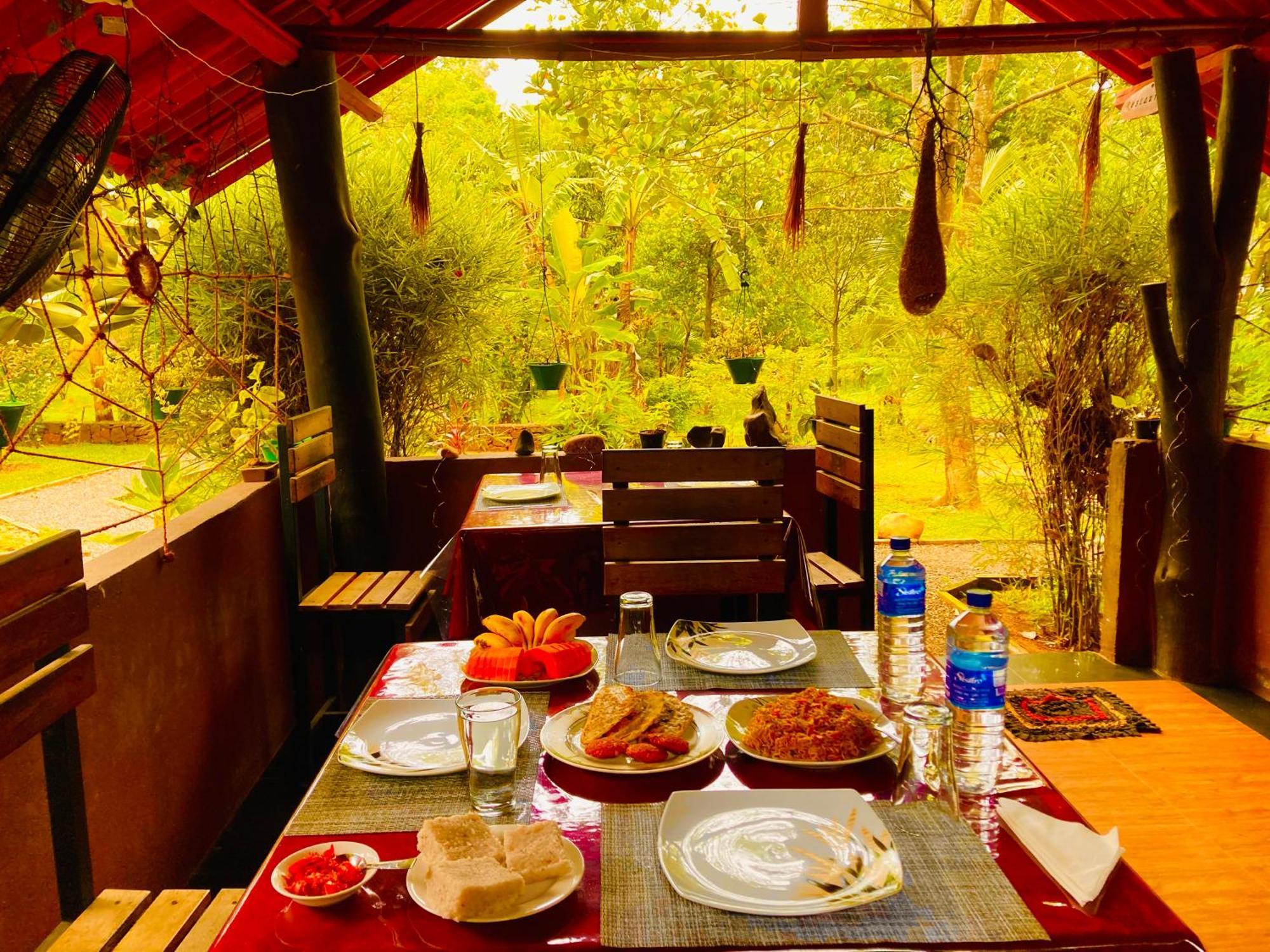 Suncity Privacy Cottages Удавалаве Екстериор снимка