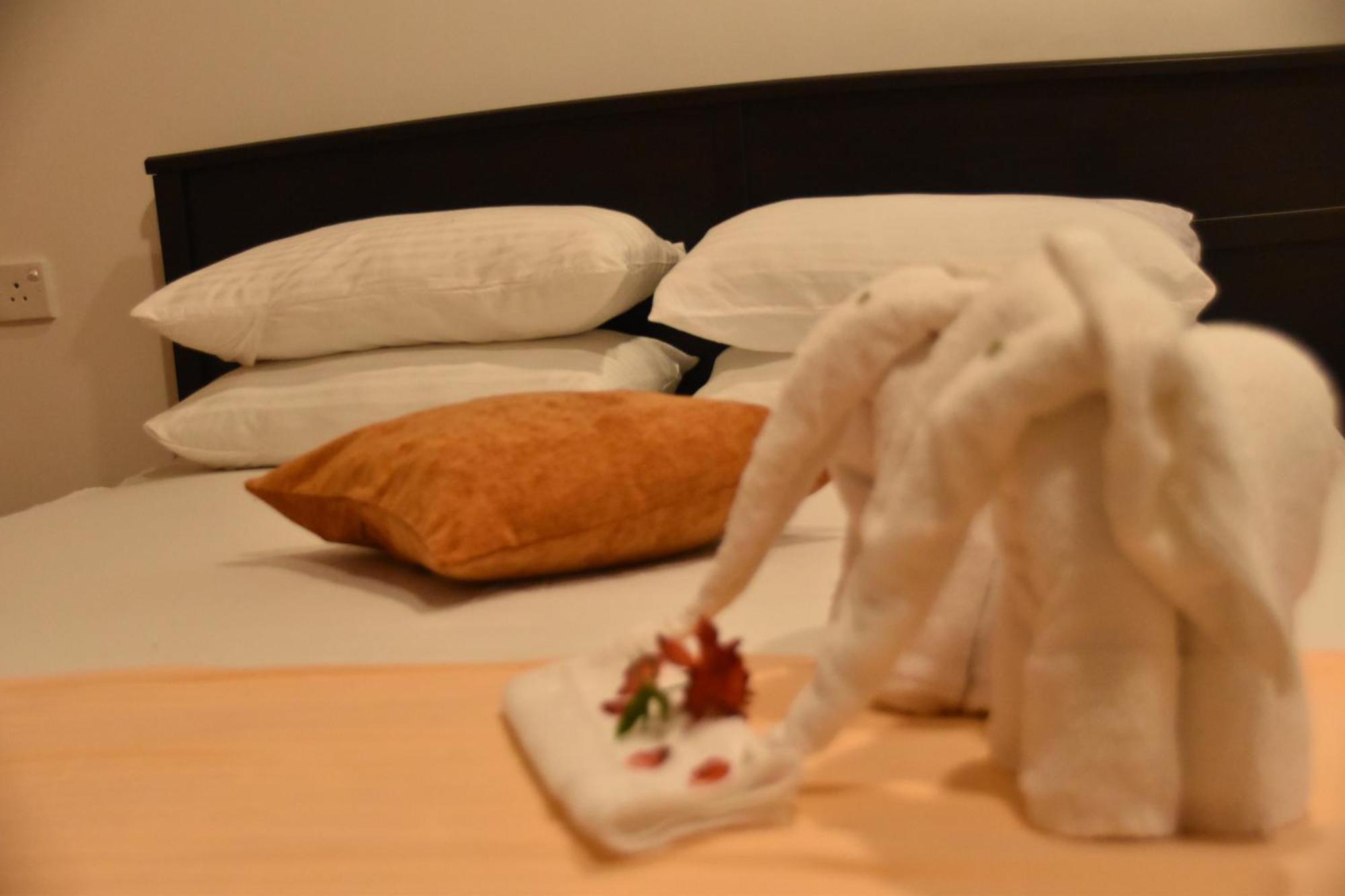 Suncity Privacy Cottages Удавалаве Екстериор снимка
