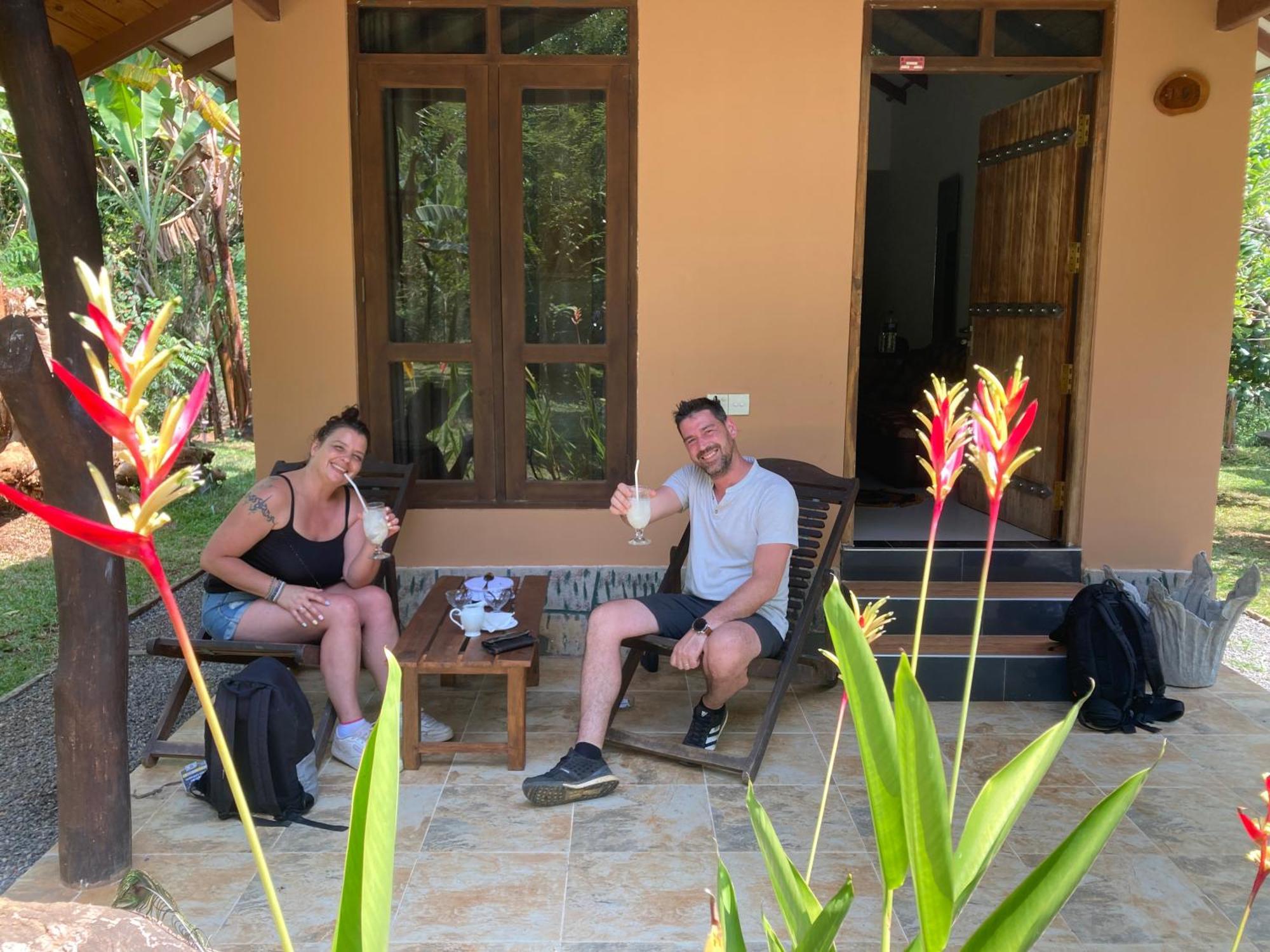 Suncity Privacy Cottages Удавалаве Екстериор снимка